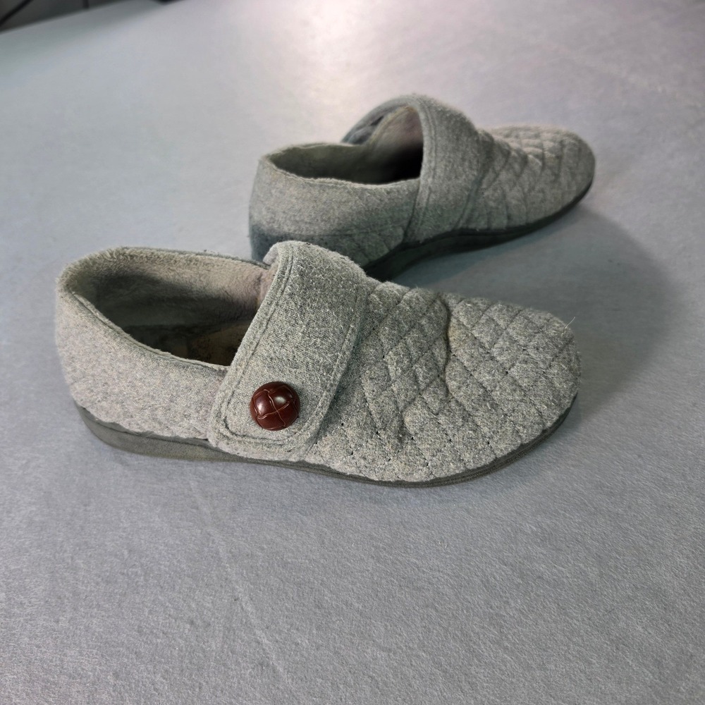Vionic Jackie Grey Quilted Orthotic Slippers Womens Size 9 Hook Loop Strap